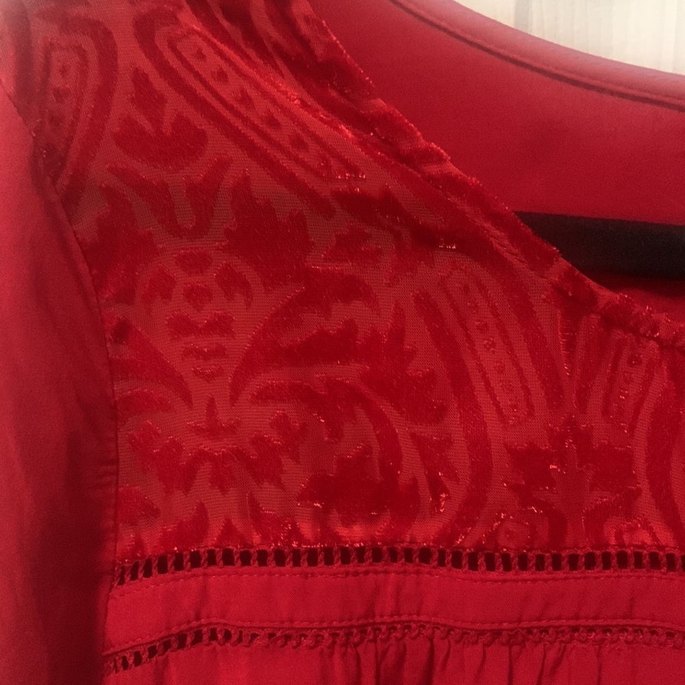 2/$15 St. John's Bay Red Women's Peasant Top - Picture 4 of 7